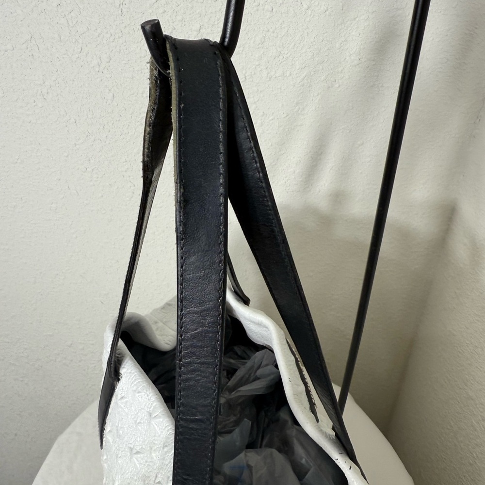 Jimmy Choo White Leather embossed Star Tote - Picture 10 of 12